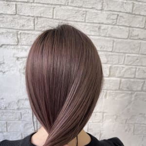 暖色系カラーピンクベージュロブミルクティー2162 Prize 池袋西口店 プライズ のヘアスタイル 美容院 美容室を予約するなら楽天ビューティ