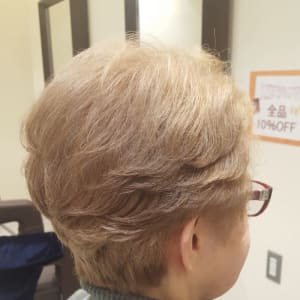 オススメ順 50代 ストレート アッシュ ブラウン ショートの髪型 ヘアスタイル 楽天ビューティ