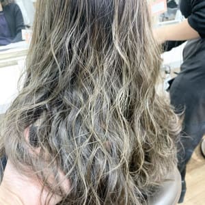 オススメ順 50代 ロングの髪型 ヘアスタイル 楽天ビューティ