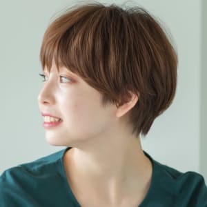 表参道sheta 堅田 簡単セット横顔美人ベリーショート Sheta 表参道 大人ショート ボブのカットが上手い シータ のヘアスタイル 美容院 美容室を予約するなら楽天ビューティ