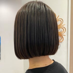 高橋 真由子 Euphoria 青山 ユーフォリア アオヤマ ユーフォリア アオヤマ のスタッフ 美容院 美容室を予約するなら楽天ビューティ