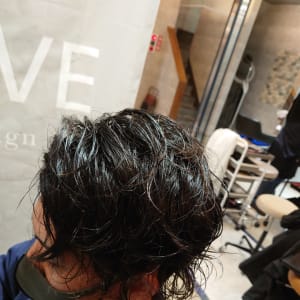 浅野 勇貴 Braeve Hair Design ブレイブ ヘア デザイン のスタッフ 美容院 美容室を予約するなら楽天ビューティ