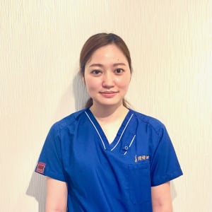 坂井瞳 背骨labo 汐留整体院 セボネラボシオドメセイタイイン のスタッフ リラク マッサージサロンを予約するなら楽天ビューティ