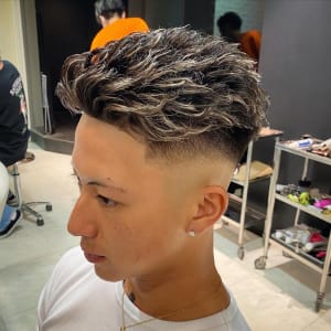 3ページ目 メンズのオススメ順 パーマ モヒカン ショートの髪型 ヘアスタイル 楽天ビューティ