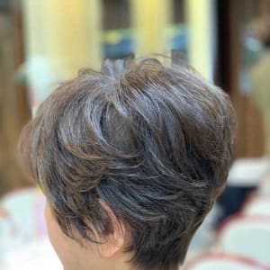 4ページ目 オススメ順 50代 パーマ ショートの髪型 ヘアスタイル 楽天ビューティ