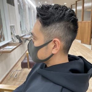 メンズのオススメ順 キュート ツーブロック アッシュ ブラウンの髪型 ヘアスタイル 楽天ビューティ
