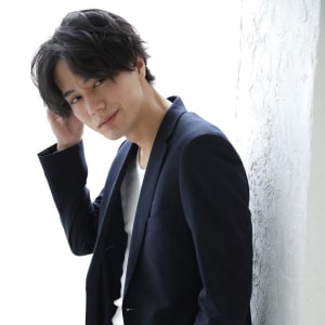 韓国マッシュ パーマ ツーブロック センターパート Galette Umeda ガレットウメダ のヘアスタイル 美容院 美容室を予約するなら楽天ビューティ