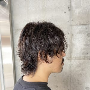 メンズのオススメ順 30代 パーマ ウルフの髪型 ヘアスタイル 楽天ビューティ メンズのオススメ順 30代 パーマ ウルフの髪型 ヘアスタイル 楽天ビューティ