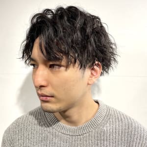 メンズのオススメ順 30代 パーマ シャギーの髪型 ヘアスタイル 楽天ビューティ