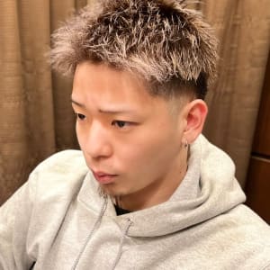 メンズのオススメ順 ストリート ツーブロック グラデーションカラーの髪型 ヘアスタイル 楽天ビューティ