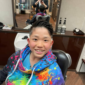 メンズのオススメ順 キッズ 外国人風 ツーブロックの髪型 ヘアスタイル 楽天ビューティ