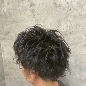 メンズのオススメ順 代 レイヤー グラデーションカラーの髪型 ヘアスタイル 楽天ビューティ