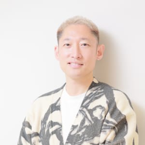 小松 遥 Ash 桜木町店 アッシュサクラギチョウテン のスタッフ 美容院 美容室を予約するなら楽天ビューティ