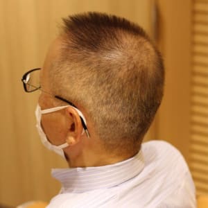 メンズのオススメ順 50代 ボウズ グラデーションカラーの髪型 ヘアスタイル 楽天ビューティ