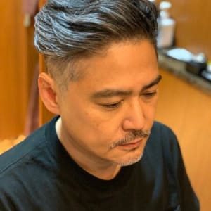 メンズのオススメ順 40代 ツーブロック アッシュ ブラウンの髪型 ヘアスタイル 楽天ビューティ