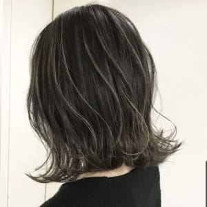 オススメ順 博多駅 外国人風 グラデーションカラー ミディアムの髪型 ヘアスタイル 楽天ビューティ