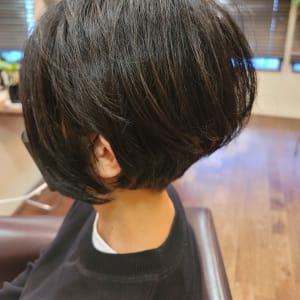 奥様は取り扱い注意」の広末涼子さんの髪型 | hair Qril(ヘア