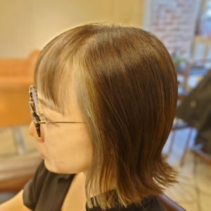 ボルドーレッドブラウン大人前下がりボブ/亀戸 | 1+ Unplus lien(アン