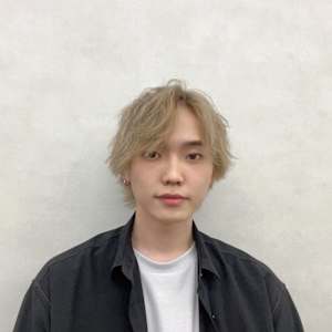倉持 勝太 | HAIR & MAKE EARTH 新越谷店(ヘアメイクアース