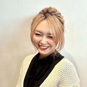 HAIR & MAKE EARTH 会津若松店(ヘアメイクアース アイズワカマツテン