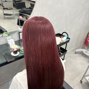 新着順】ストレート/セットなし/レッド・ピンク系の髪型・ヘアスタイル
