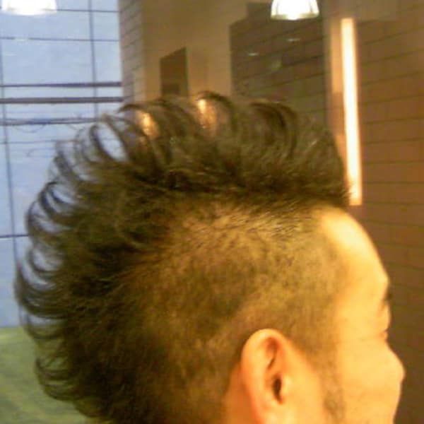 ザ・モヒカン|hair Qril
