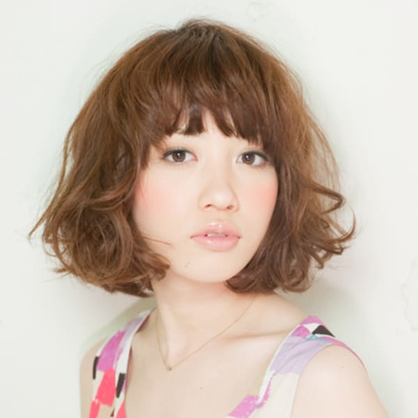 アクセントウェーブボブ