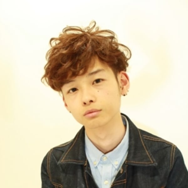 柔らかさと軽さを出したい方に！ナチュラルカールスタイル