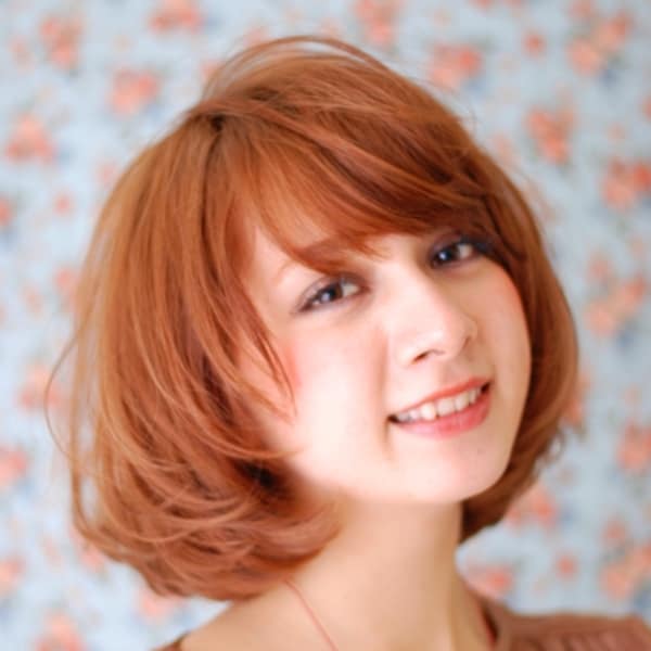 首元すっきり毛先ゆるふわエアリーボブ