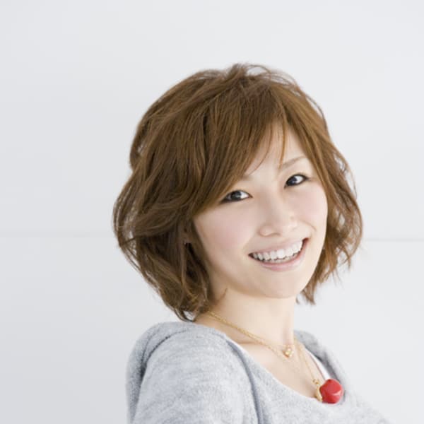 ふんわり華やかソフトボブ|Burrow