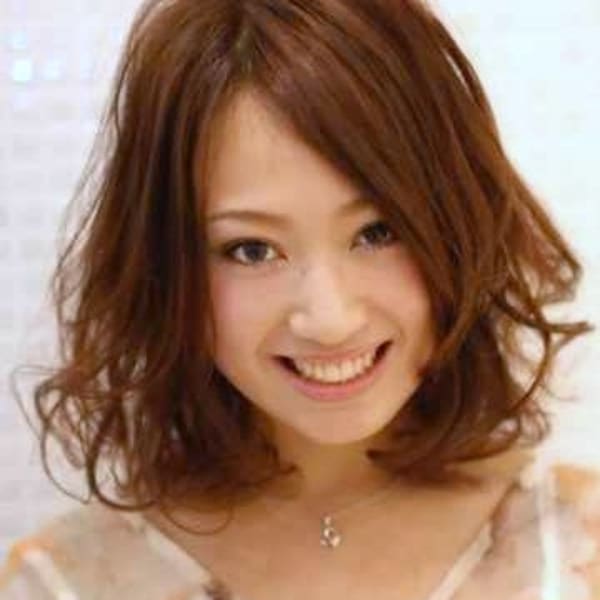 セミディーボブ