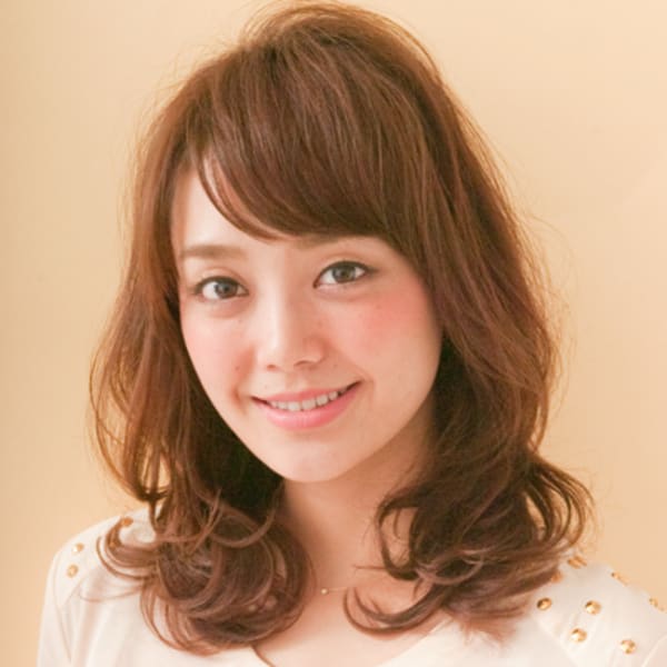 フェミニンカールミディ