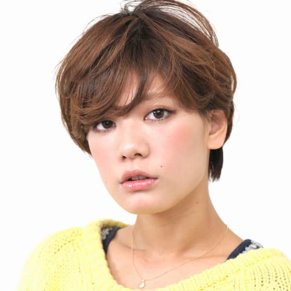 ロマンティックで幻想的なショートスタイル