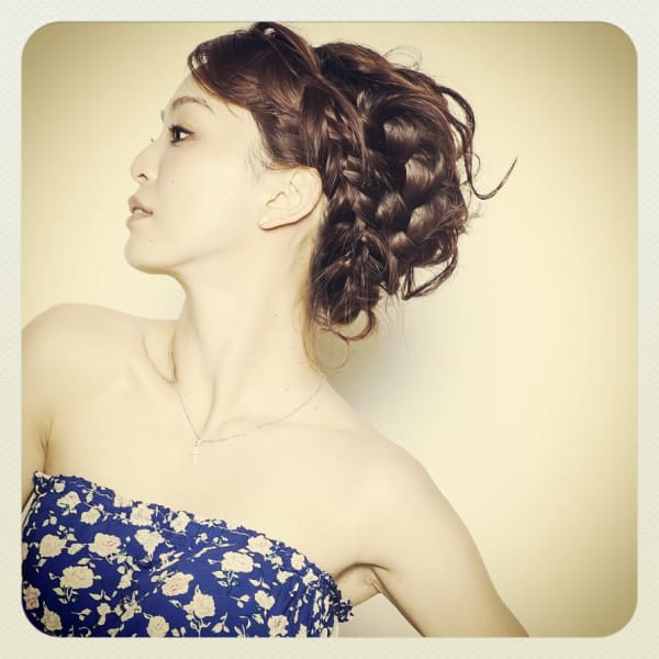 バック編み込み