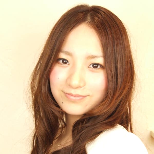 モテカワロング|お子様連れ専用美容室Chakura