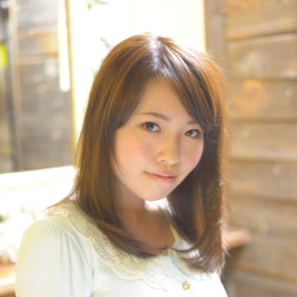 オトナ可愛い☆セミストレート