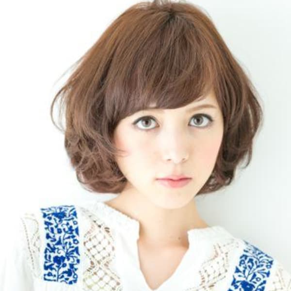 どんな顔型にもフィットする『ふわふわボブ』