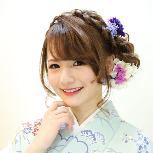 ★ヘアセット+袴の着付け¥11,000