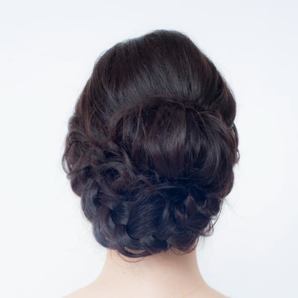 襟足編み込みスタイル