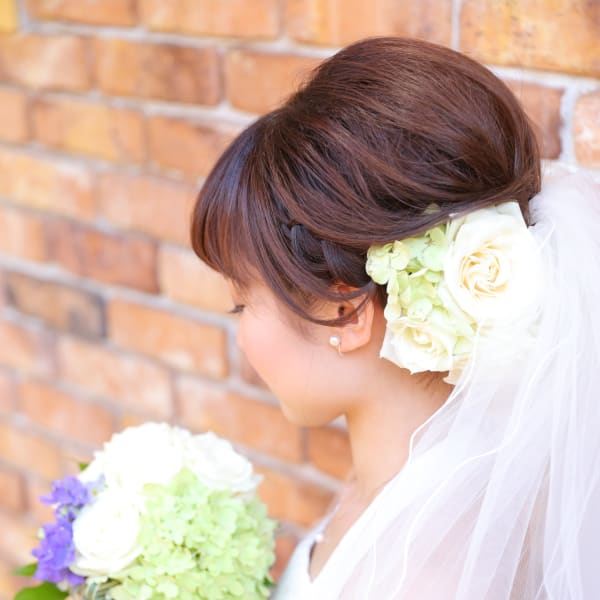 ブライダル*夜会巻風ふんわりアップ*