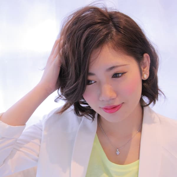 ほつれショートウェーブ