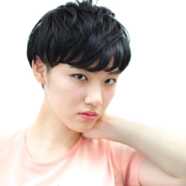 クールボーイッシュな大人ショート