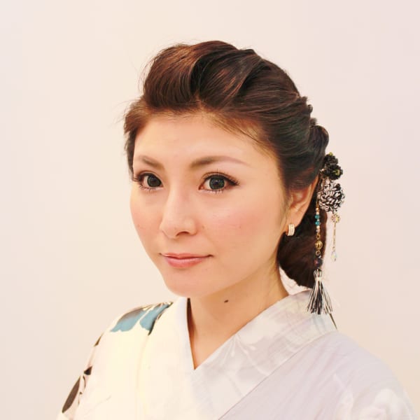 ネープシニヨン&ツイストアップ(浴衣ヘア)