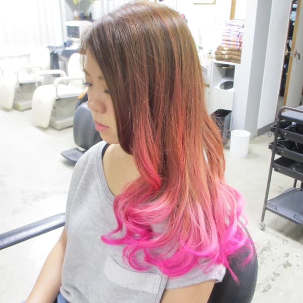 ピンクグラデーションカラー