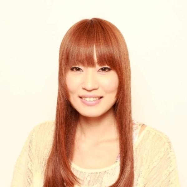 ナチュラルストレート|プリズムヘアーデザイン