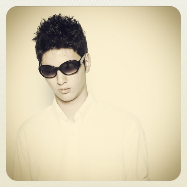 クールガイ|RoomieRoom