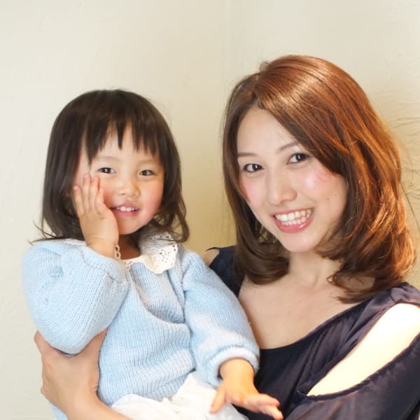 佐々木 春香 指名の場合はtelにて 指名料 2 0円 お子様連れ専用美容室chakura オコサマヅレセンヨウビヨウシツチャクラ のスタッフ 美容院 美容室を予約するなら楽天ビューティ