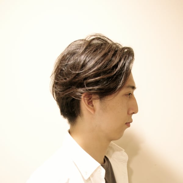 好感度ツーブロック風ミディアムショート