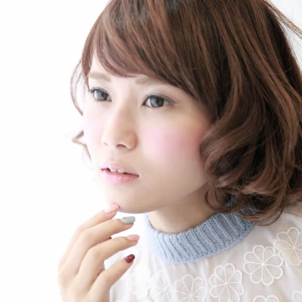 ツヤ感が決めての愛されカールヘア|Stujio