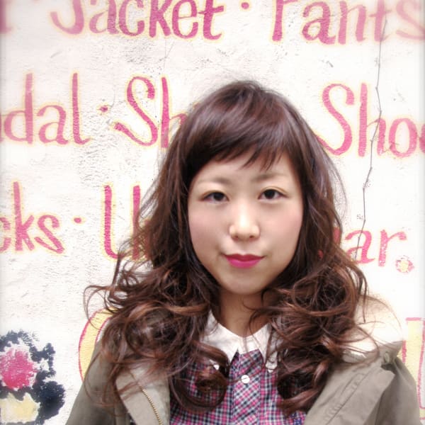 短め前髪が可愛い☆エアリーパーマスタイル